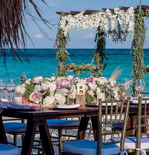 beach wedding in tulum